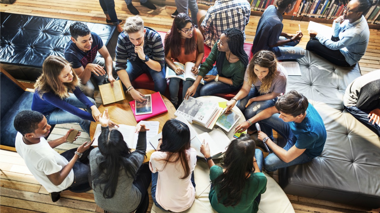 Global Career Opportunities with Online Education in the UK